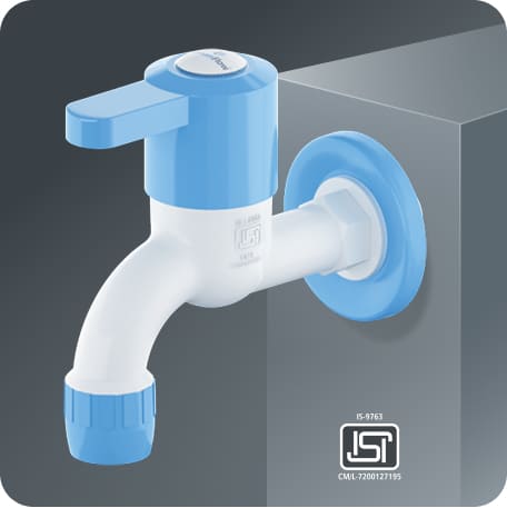 Form Flow Bib Cock Short