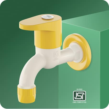 Form Flow Bib Cock Short